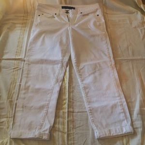 Calvin Klein white capri jeans